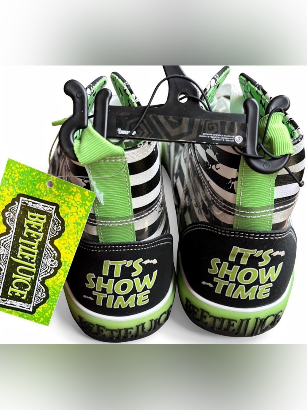 Beetlejuice- Womens High Top
Sneakers- Black & White Lace-Up Gothic Graphic- 7.5